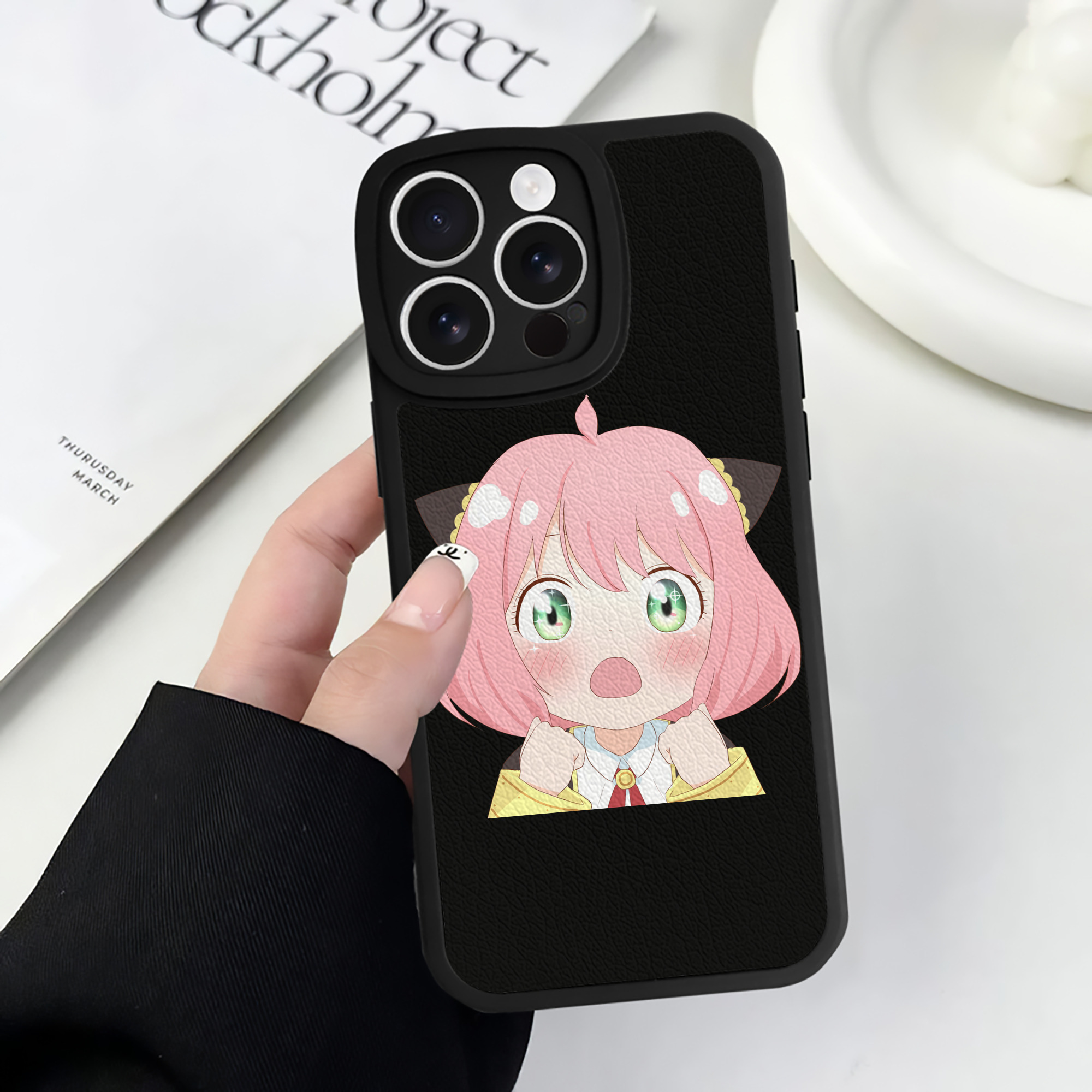 （画像用） SPY×FAMILY间谍家家酒 【iPhone 16シリーズ対応】シリコンスマホケース（レザー調） 材質：シリコン